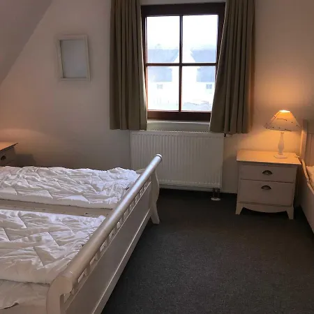 بيت للعطل Reethaus Am Meer Insel Ruegen Sant *